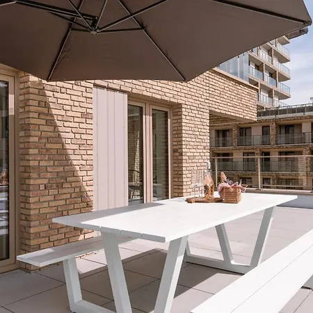 Huswell - Beautifully Decorated With Sunny Terrace Apartamento