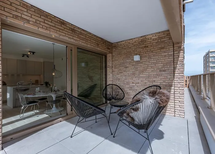 Apartment Huswell - Beautifully Decorated With Sunny Terrace *