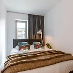 Huswell - Beautifully Decorated With Sunny Terrace Остенде