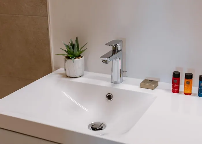 Huswell - Beautifully Decorated With Sunny Terrace Oostende